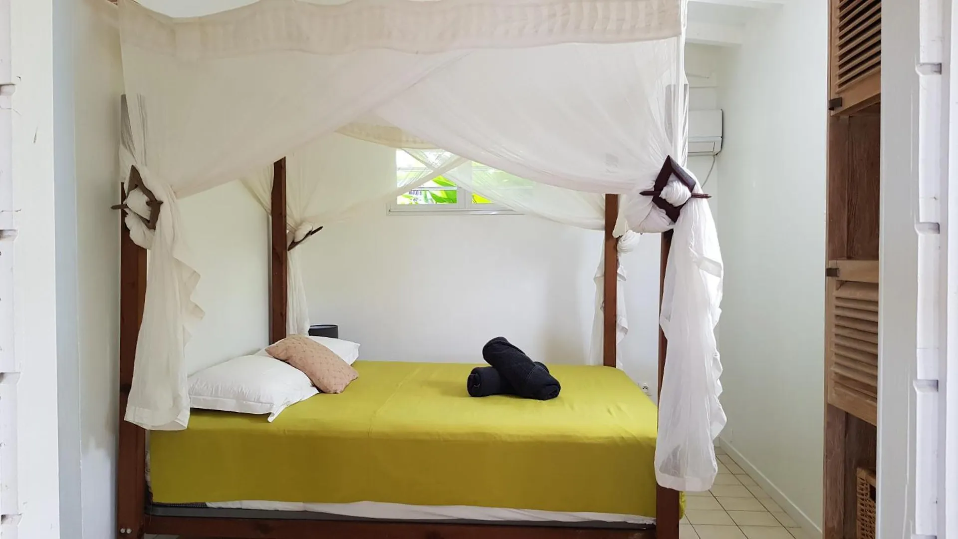 Holiday home Maison Bleu Corail Villa Bouillante